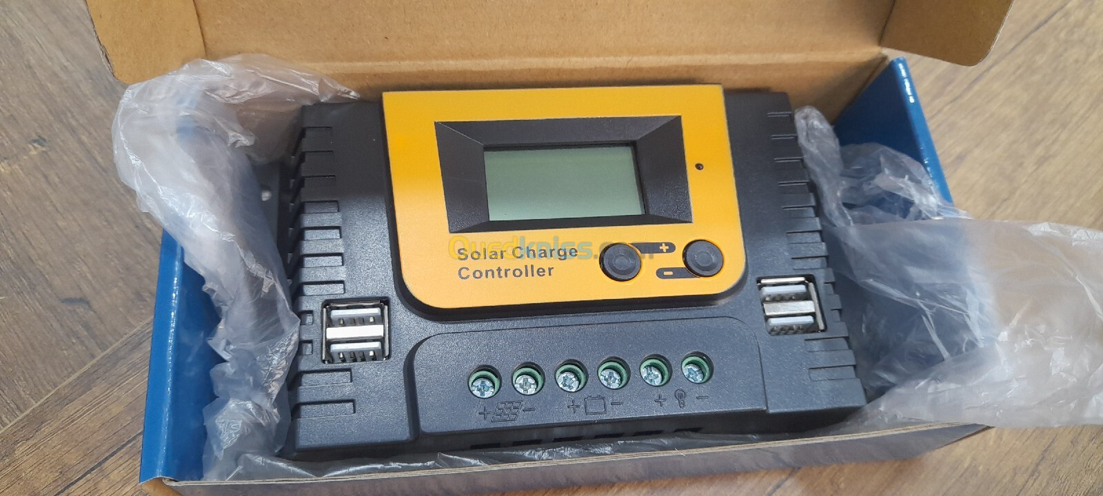 Solar charge controller PWM 10A