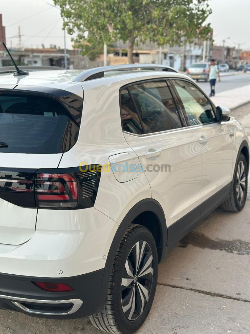 Volkswagen T-Cross 2024 