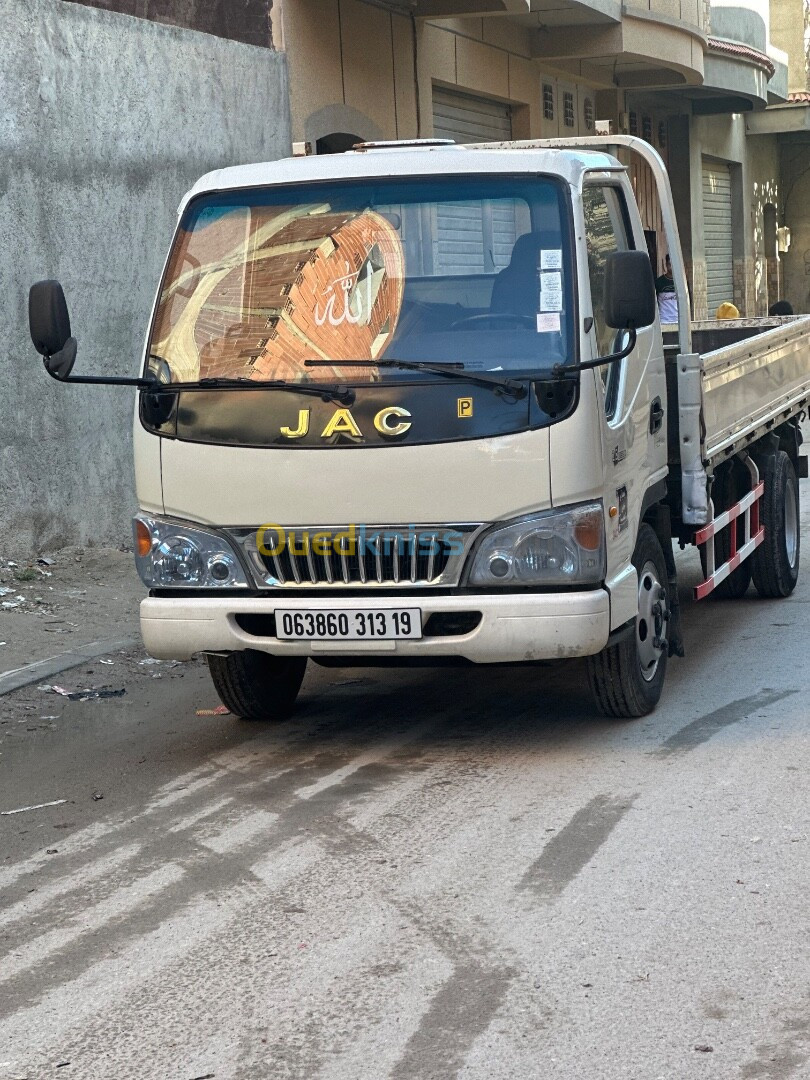 JAC 1040 2013