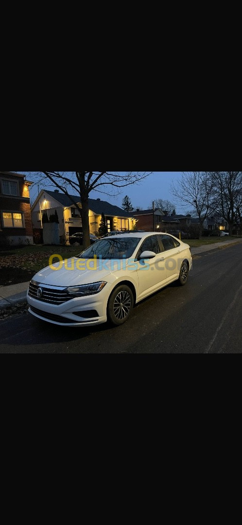 Volkswagen Jetta confortline 2021