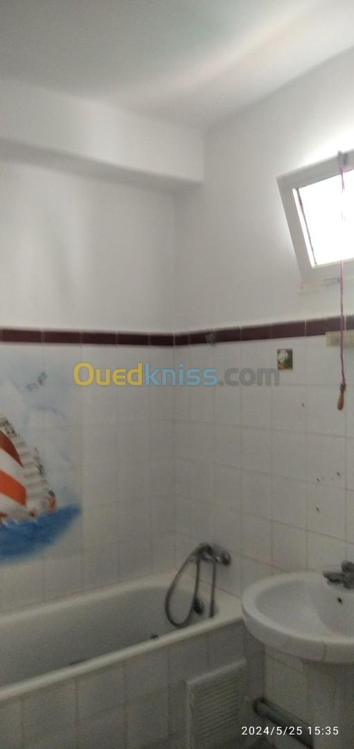 Vente Appartement F03 Alger El marsa