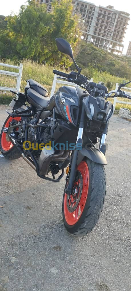 yamaha mt 07 2021