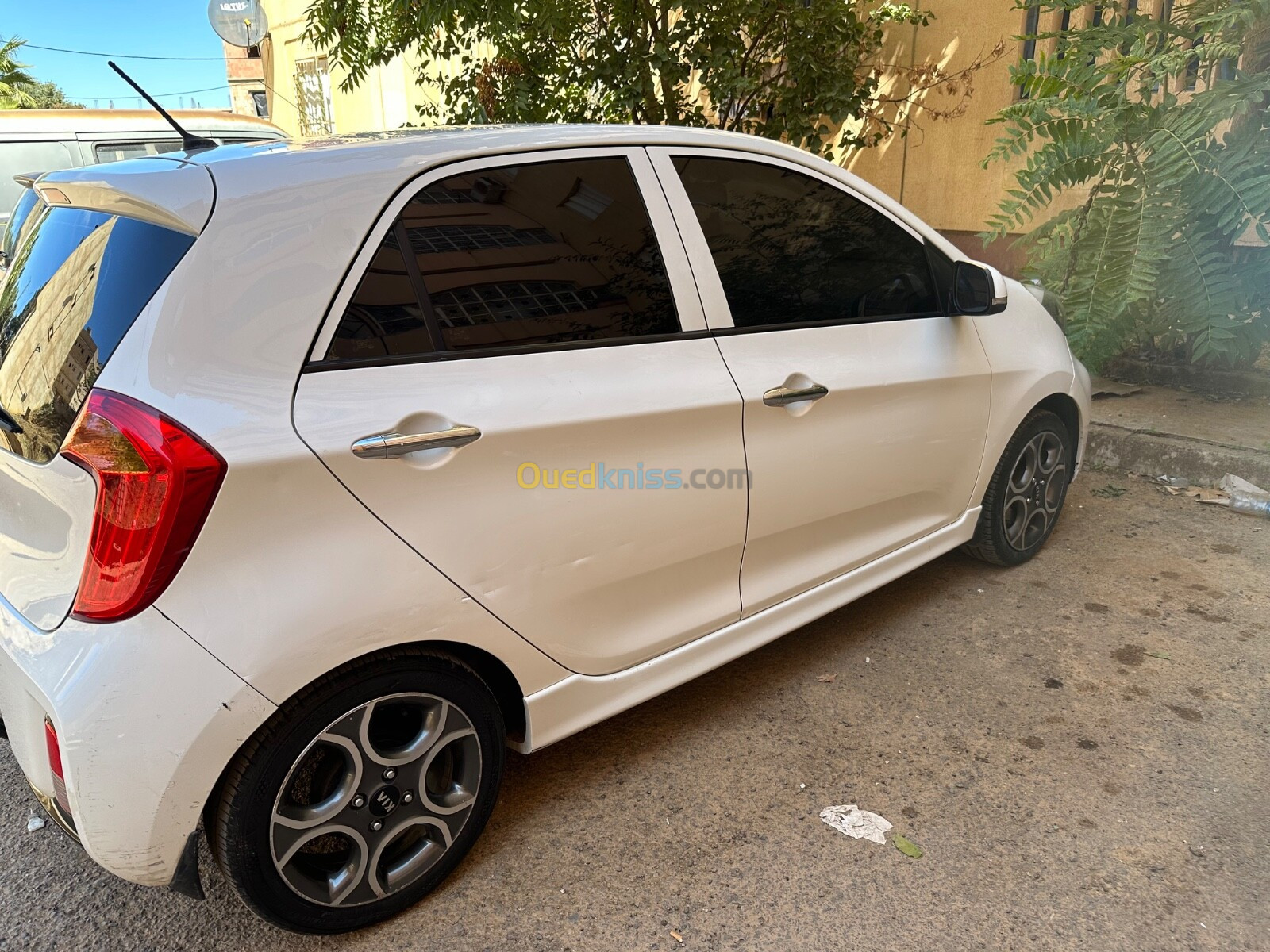 Kia Picanto 2015 Robo