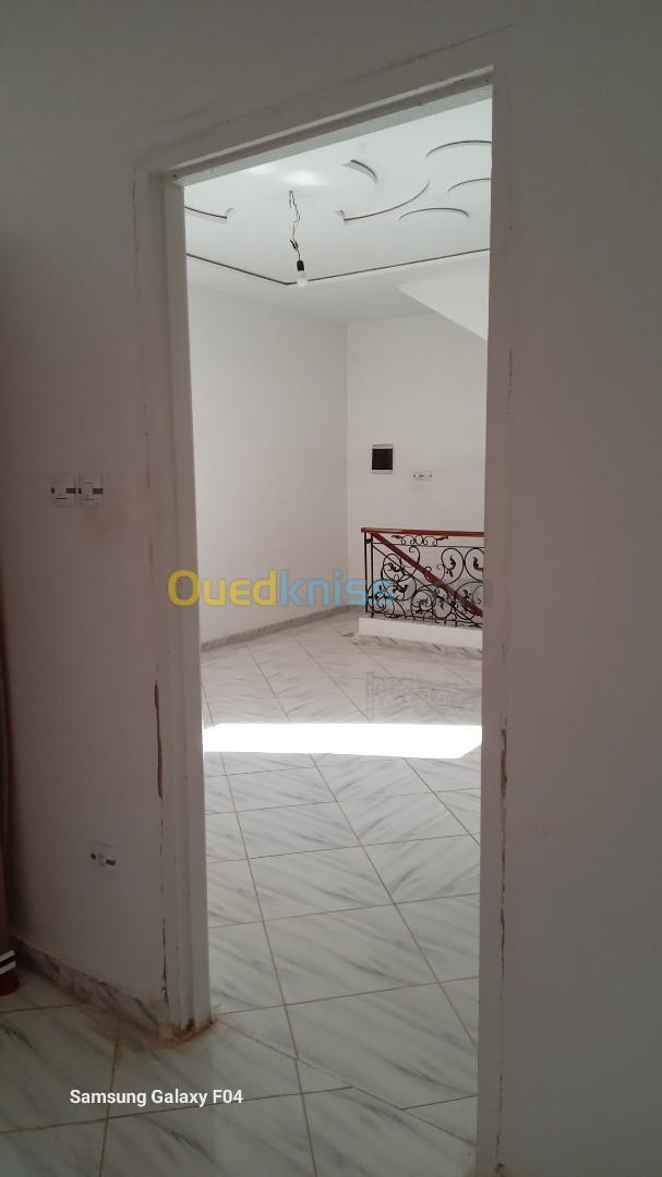 Vente Villa Mostaganem Mezghrane