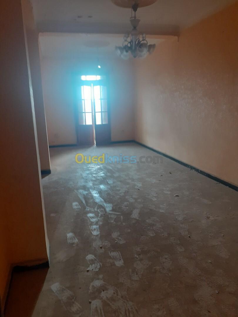 Vente Appartement F4 Alger Bordj el bahri