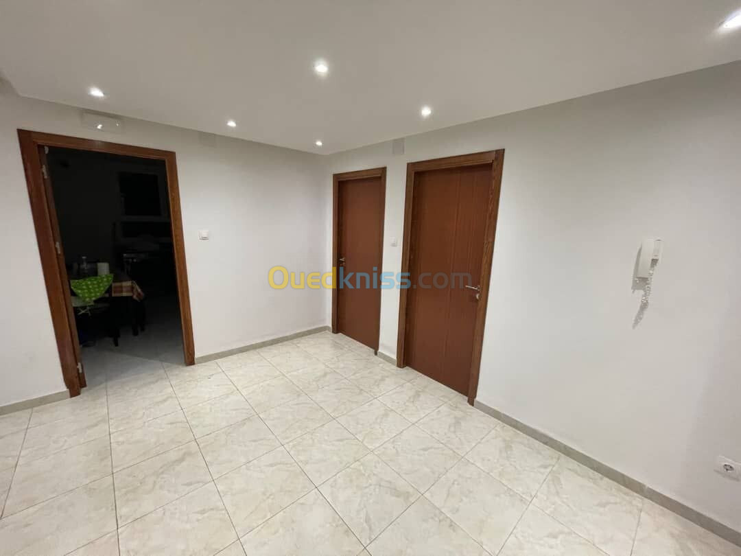 Location Appartement F3 Alger Baba hassen