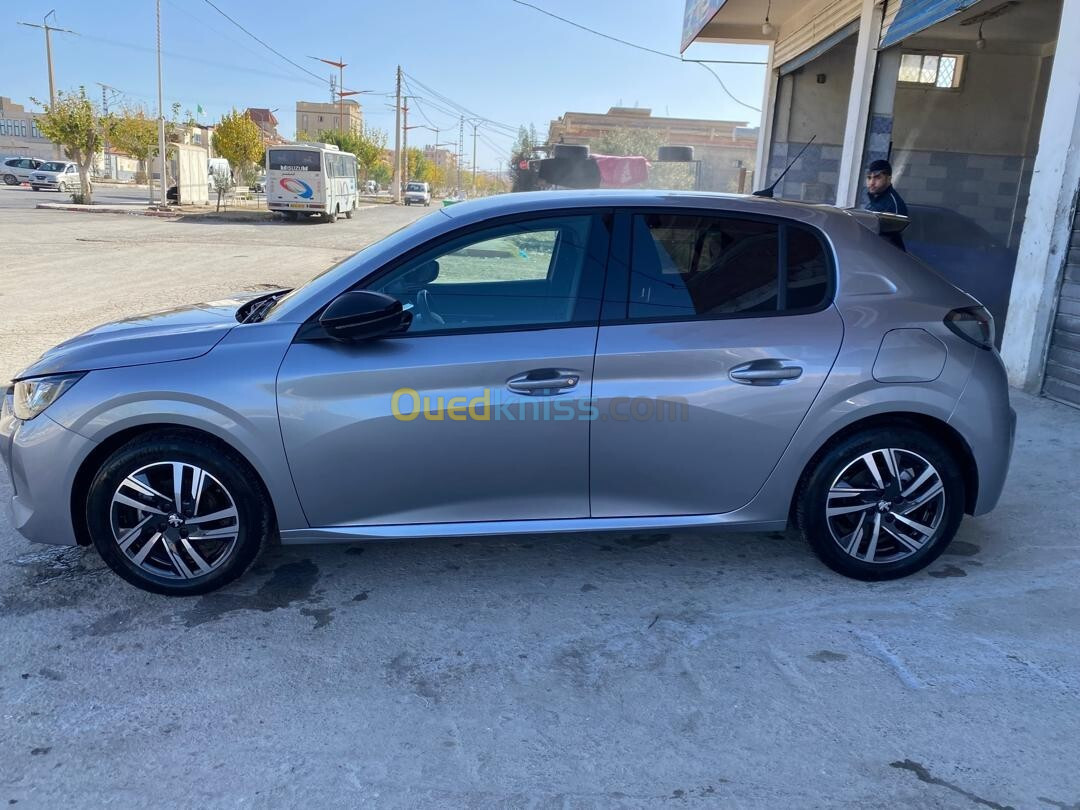 Peugeot 208 2022 Allure Facelift