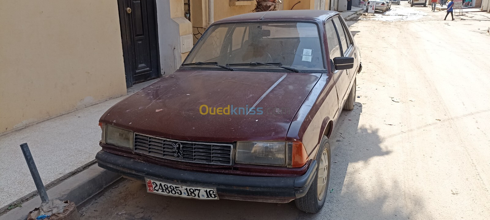 Peugeot 305 1987 305