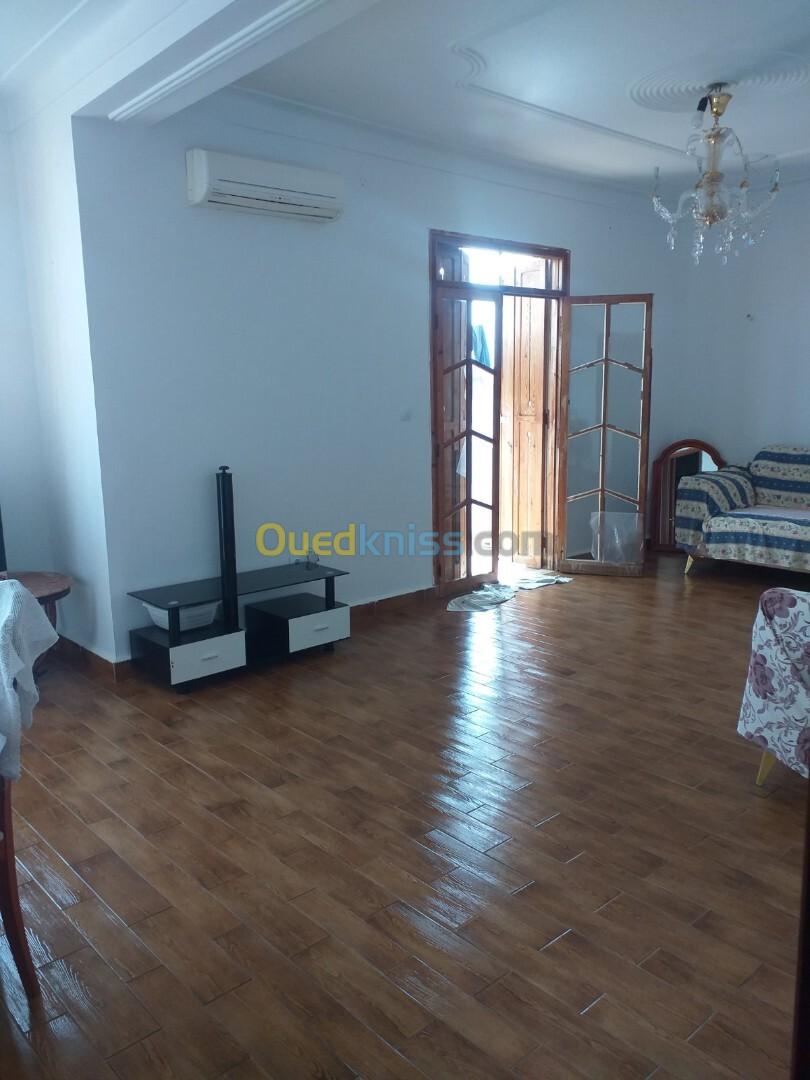 Vente Appartement F4 Alger Bordj el bahri