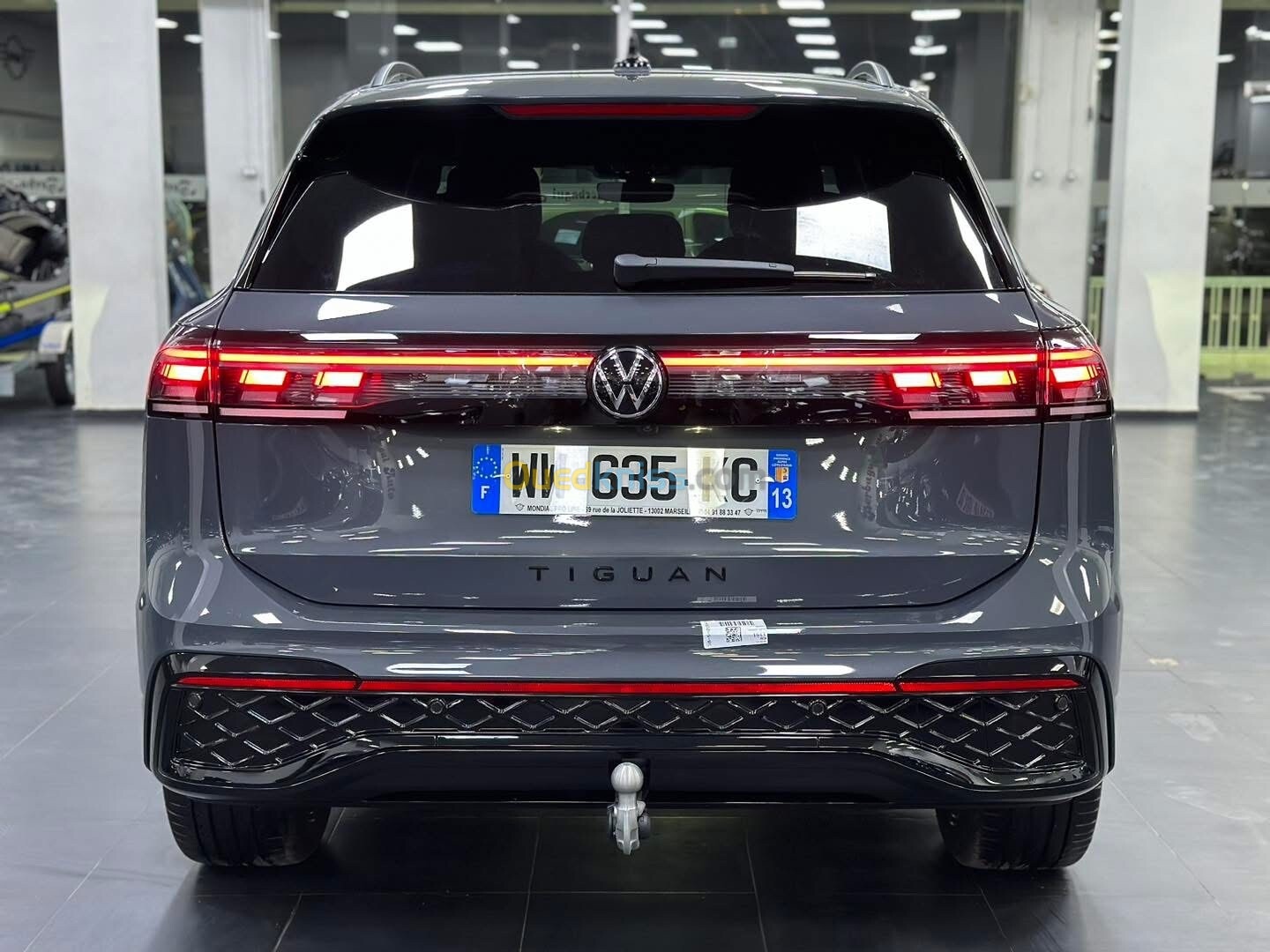 Volkswagen Tiguan 2024 R-line full options