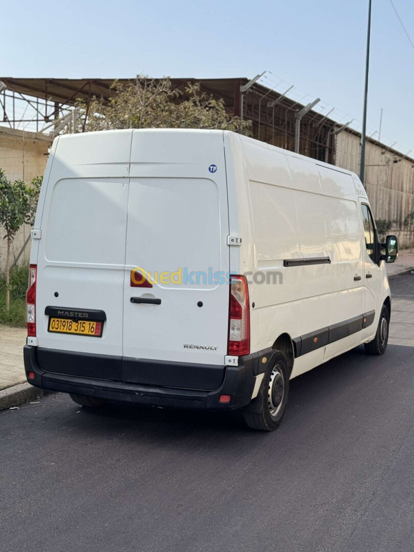 Renault Master 3 2015