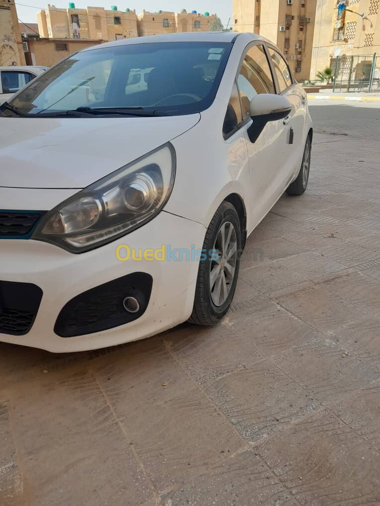 Kia Rio 5 portes 2013 