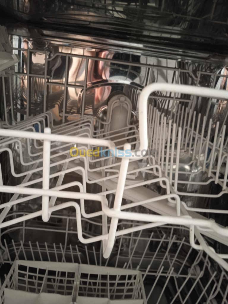 فيسال غسالة الاواني للبيع  Lave-vaisselle à vendre 
