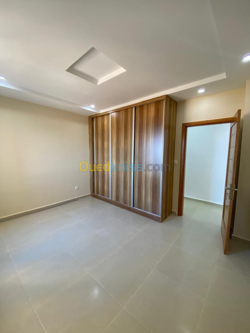 Vente Appartement F4 Alger Ain benian