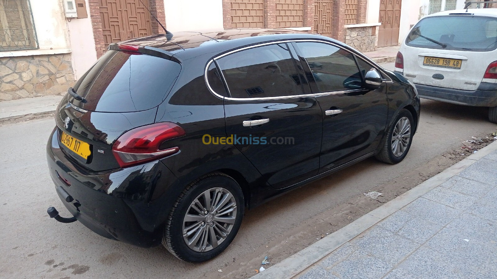 Peugeot 208 2017 Allure Facelift