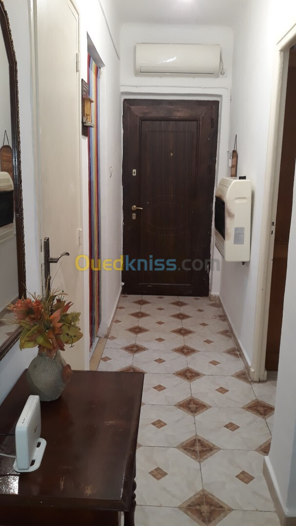 Location Appartement F3 Alger Hydra