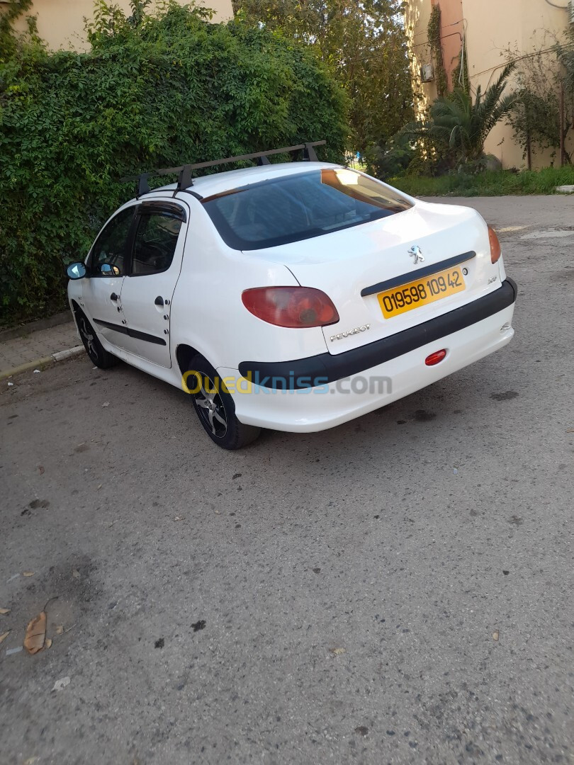 Peugeot 206 Sedan 2009 206 Sedan