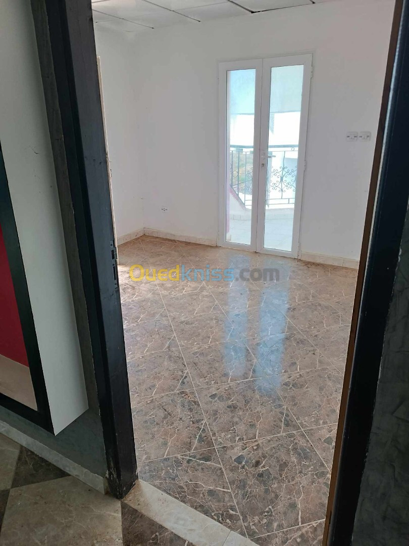 Vente Appartement Tiaret Tiaret