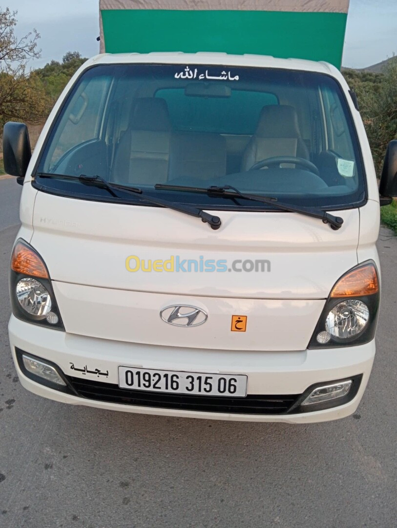 H100 Hyundai 2015