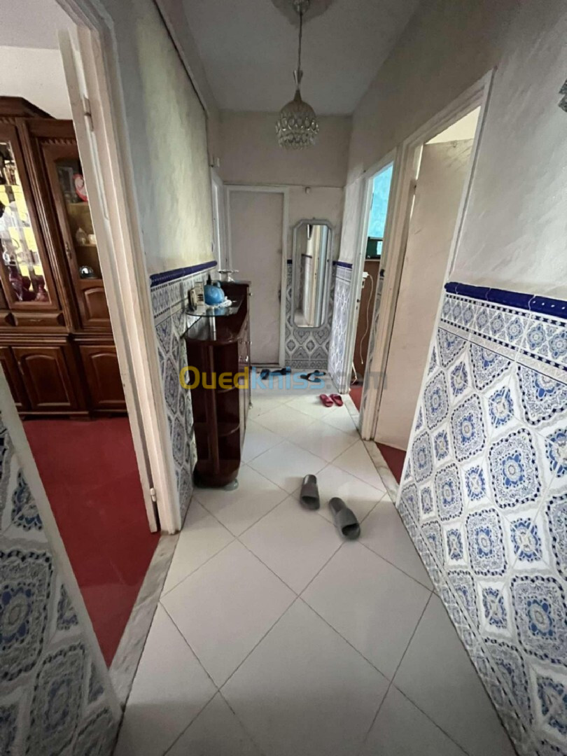 Location Appartement F4 Constantine Constantine