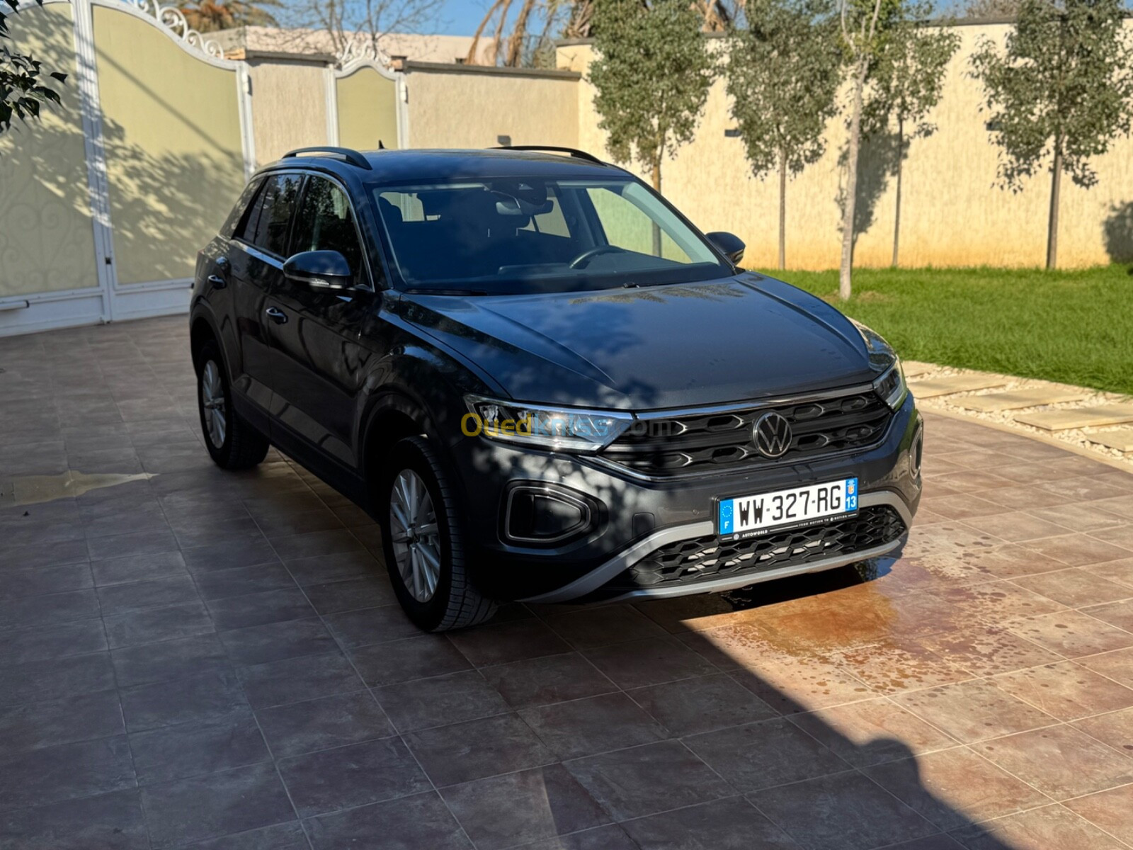 Volkswagen T-Roc 2023 life plus