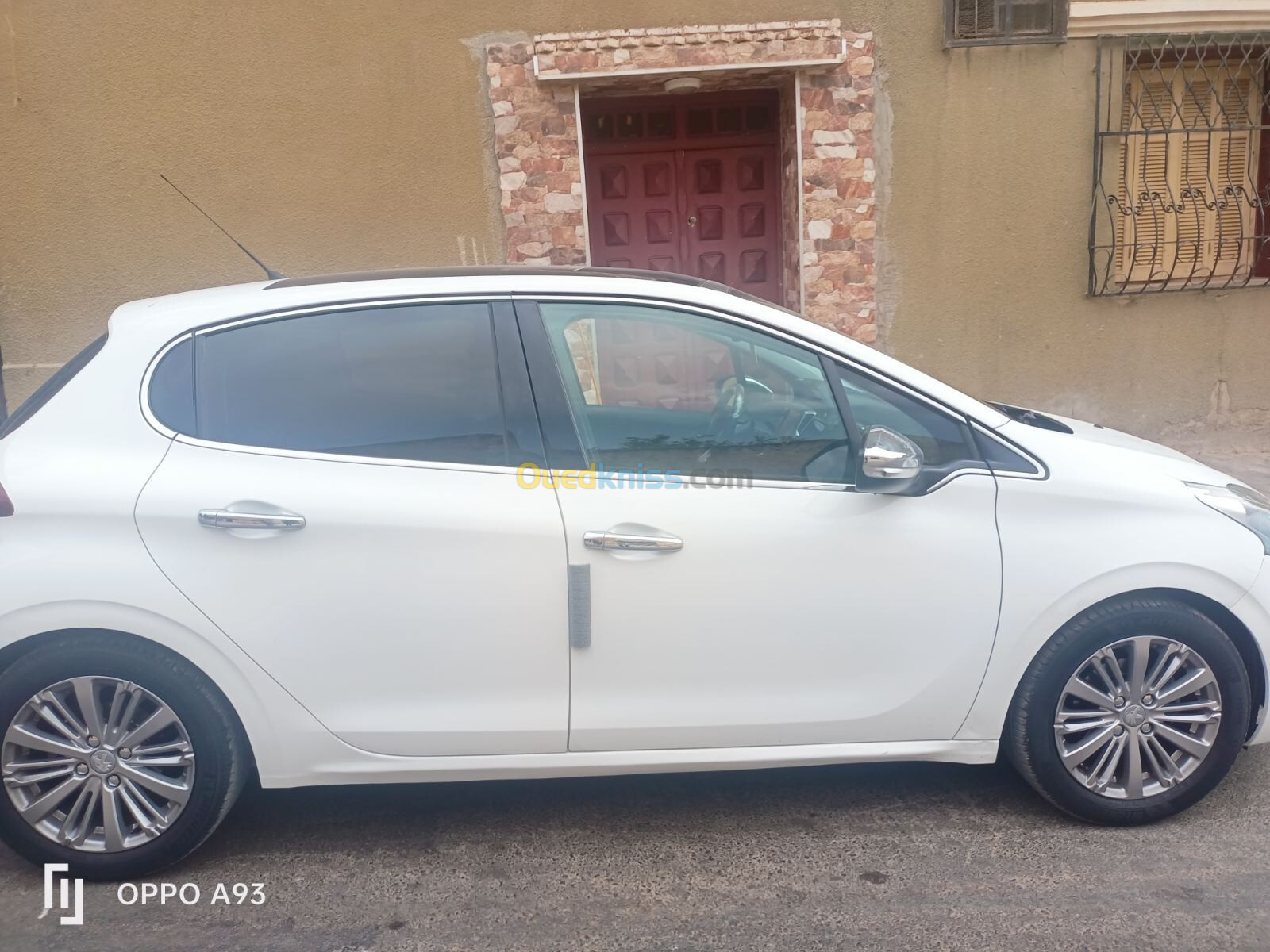 Peugeot 208 2019 Allure Facelift