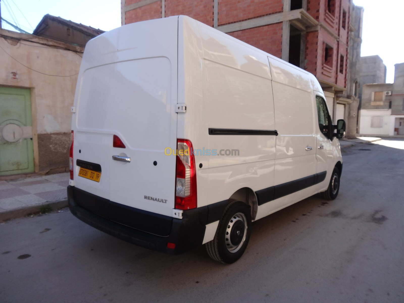 Renault master 2012