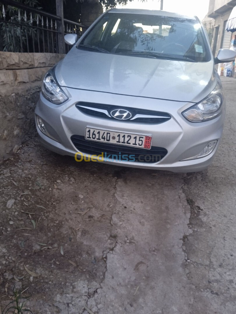 Hyundai Accent RB  5 portes 2012 