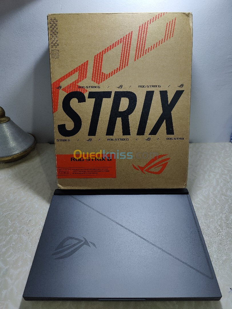 ASUS ROG Strix G16 2023 i5-13th RTX 4050 