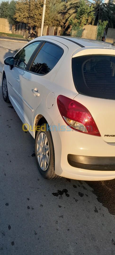 Peugeot 207 2012 207