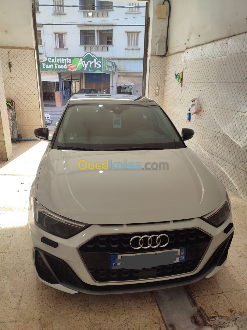 Audi A1 Sportback 2023 S-line