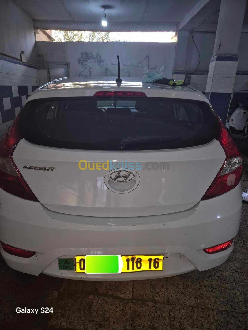 Hyundai Accent RB  5 portes 2018 