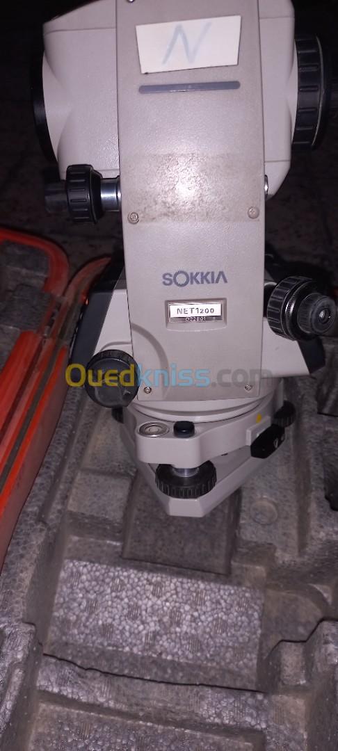 Total station sokkia net 1200 avec laser et double écran 