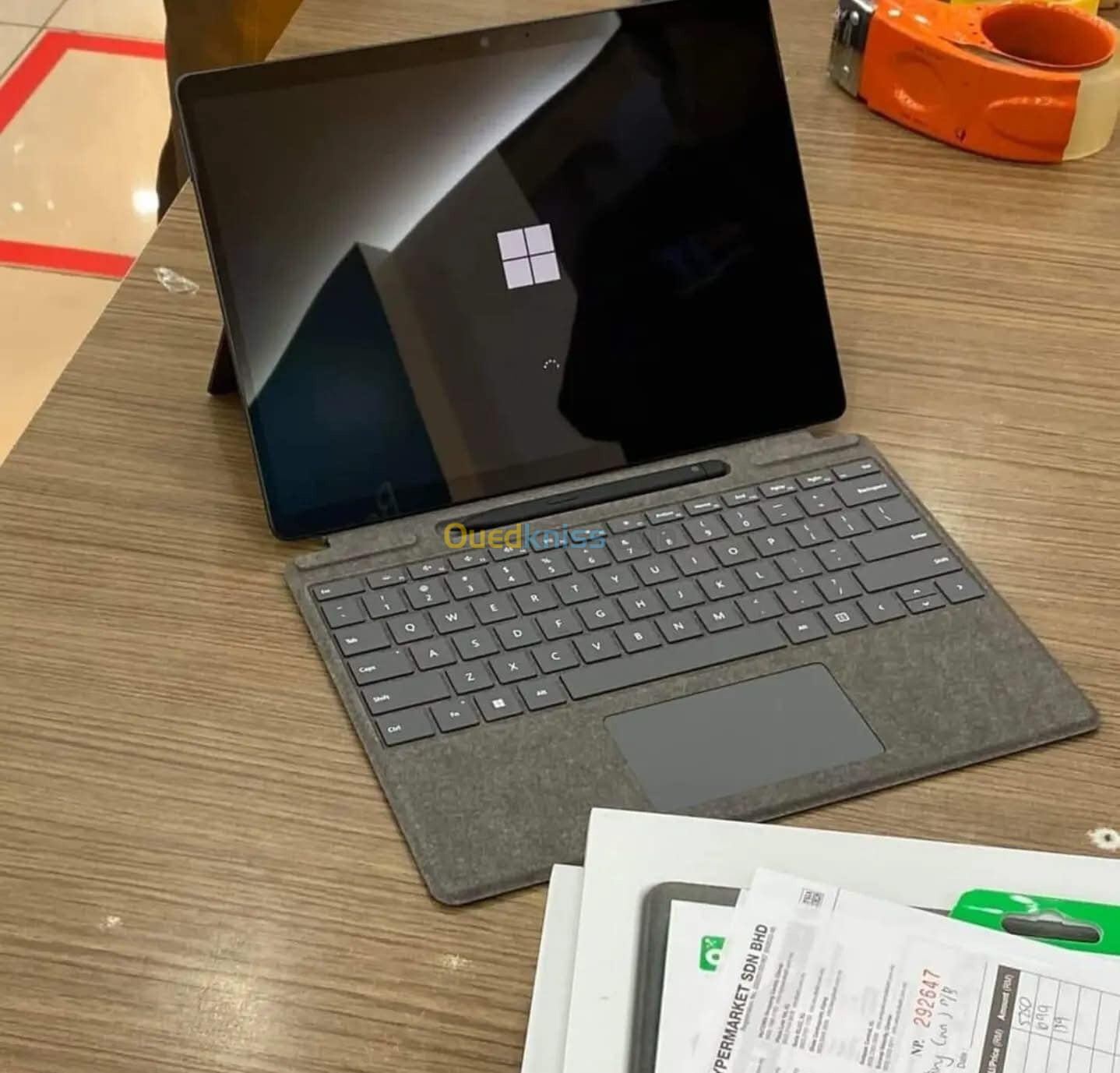 SURFACE PRO 7 + / i7-1165G7 / RAM 16GB /  512GB SSD /ecran 13 pouce  3k TACTILE