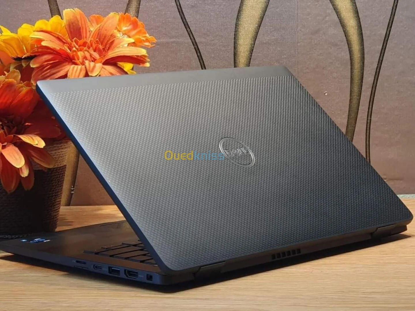 DELL LATITUDE 7420/ i7 -1185G7  /ram16 ddr4/disk 256gb ssd /carte graphique intel iris/14pouce fhd 