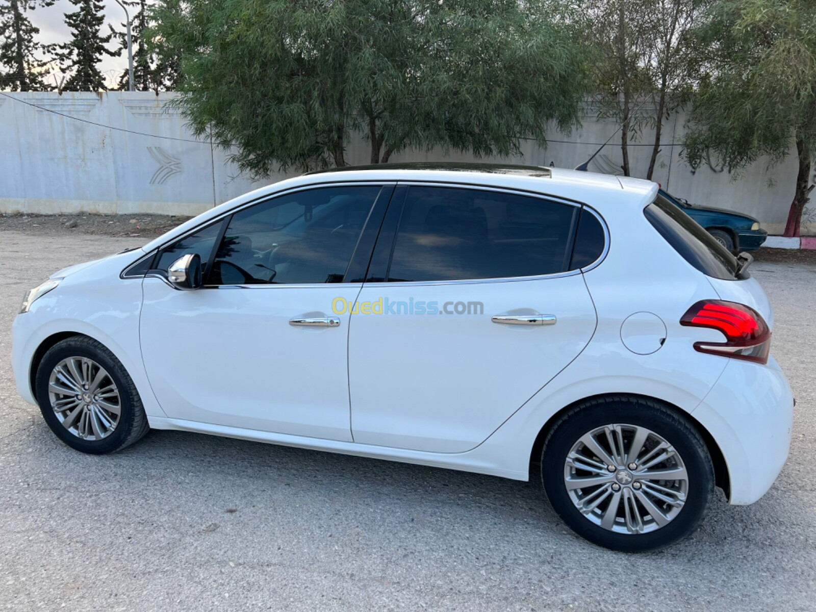 Peugeot 208 2018 Allure Facelift