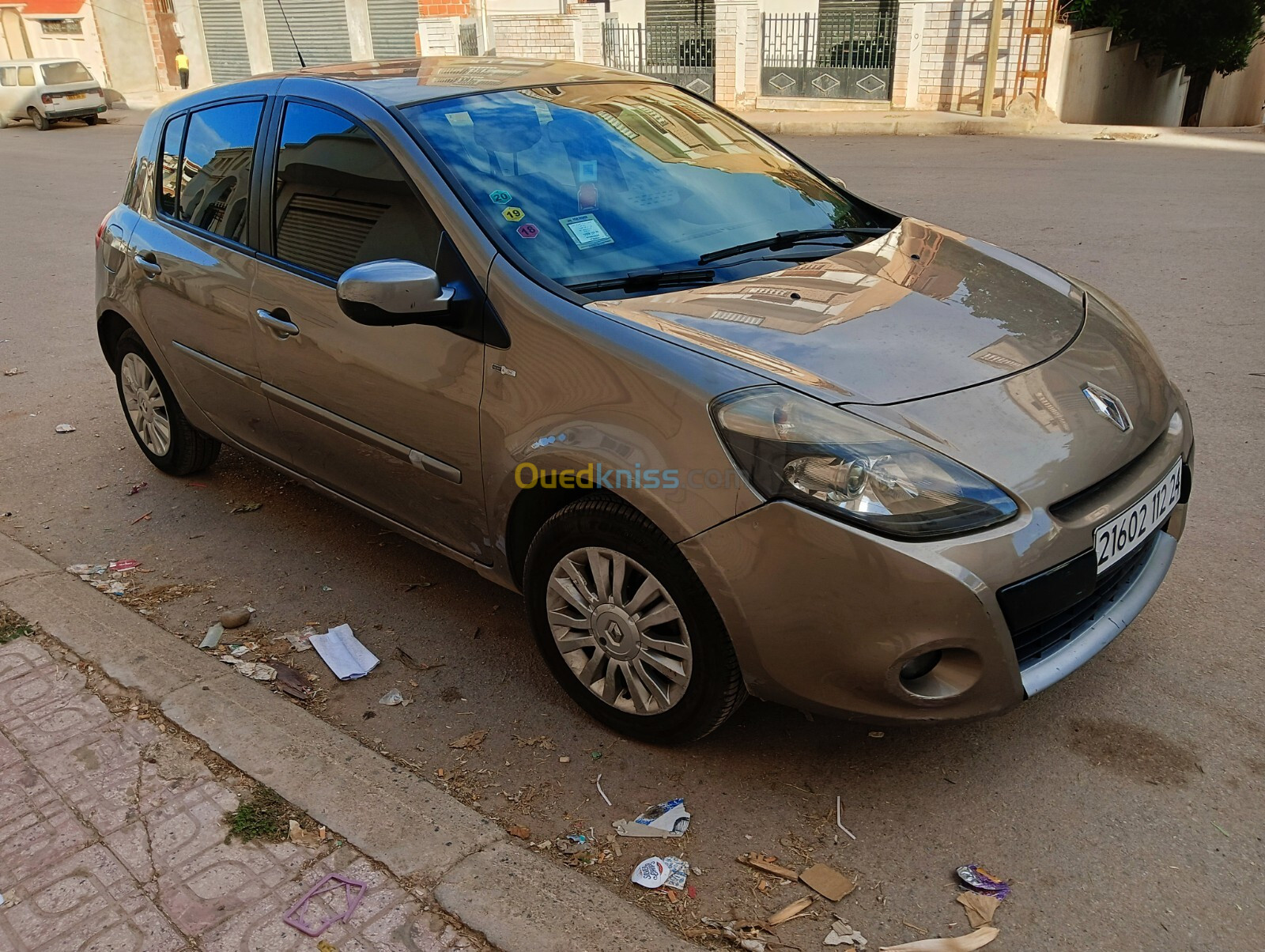 Renault Clio 3 2012 Night and Day