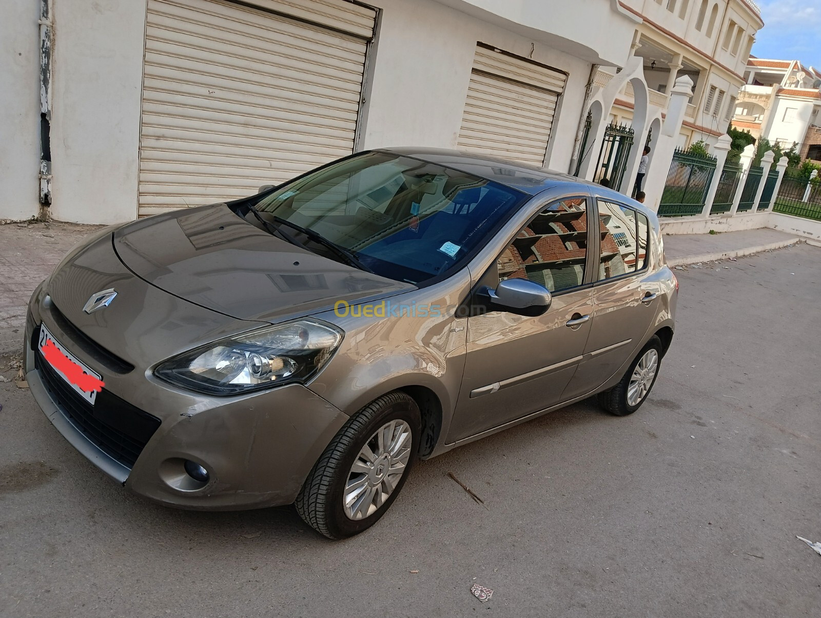 Renault Clio 3 2012 Night and Day