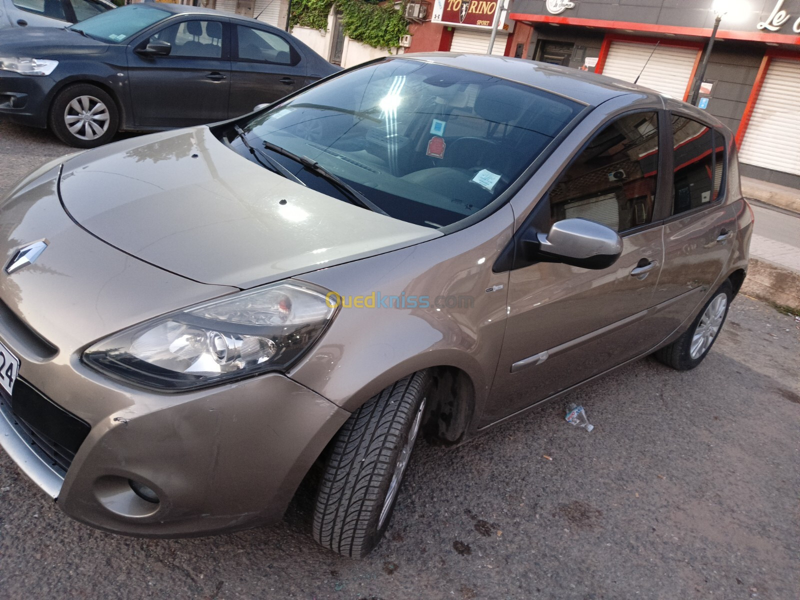 Renault Clio 3 2012 Night and Day