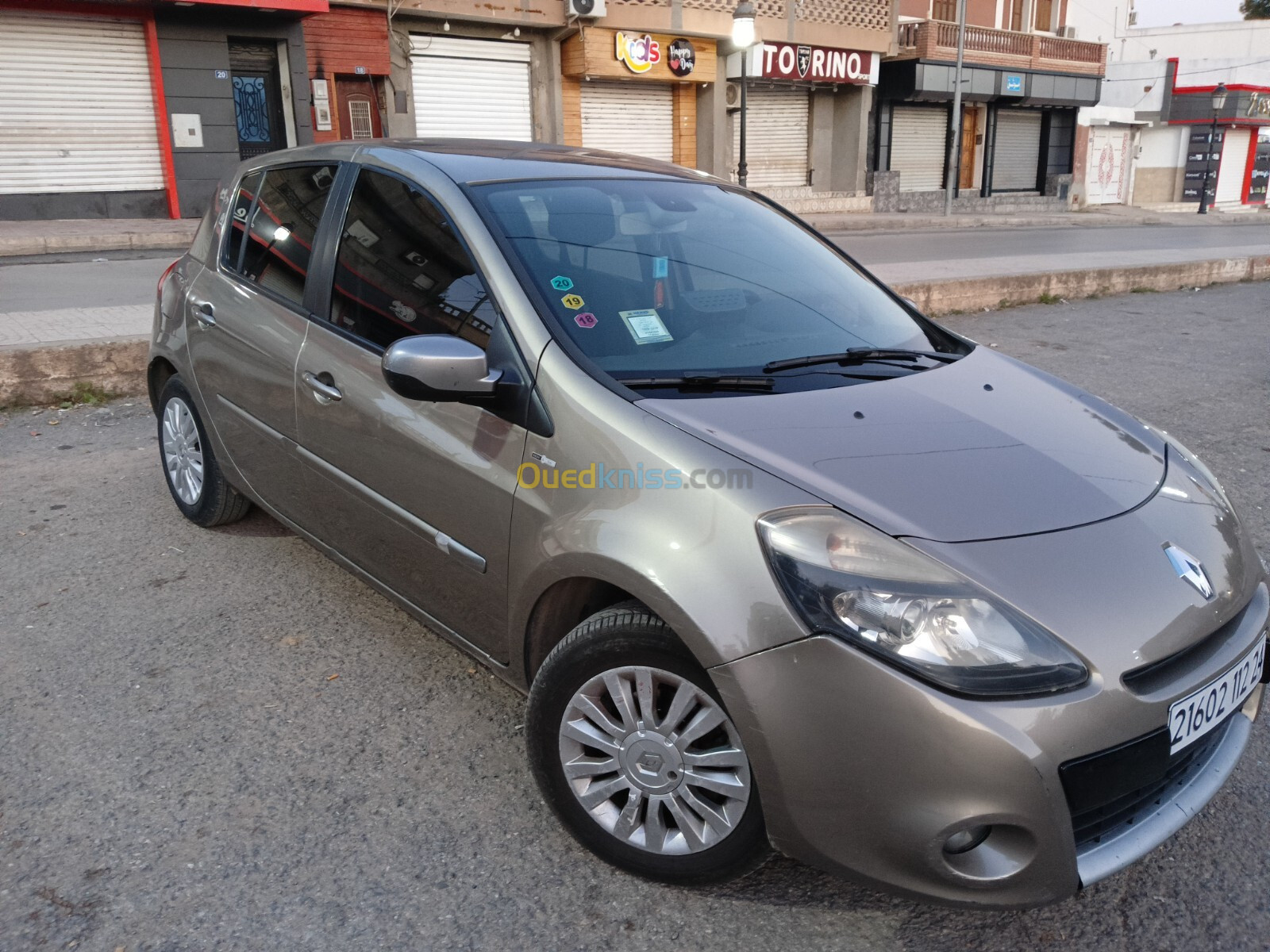 Renault Clio 3 2012 Night and Day