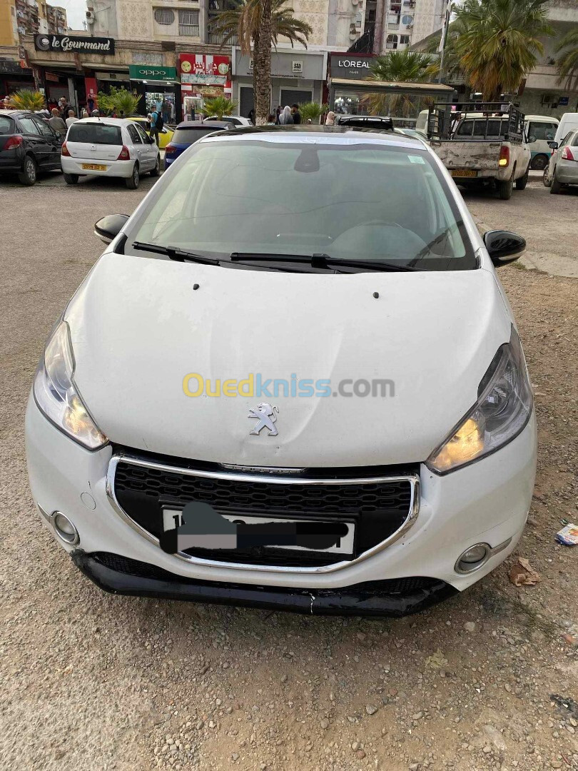 Peugeot 208 2013 Allure