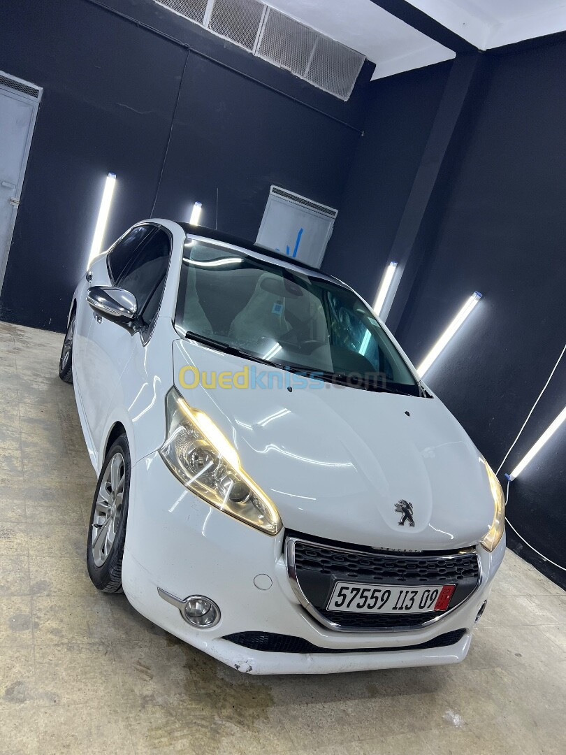 Peugeot 208 2013 Allure