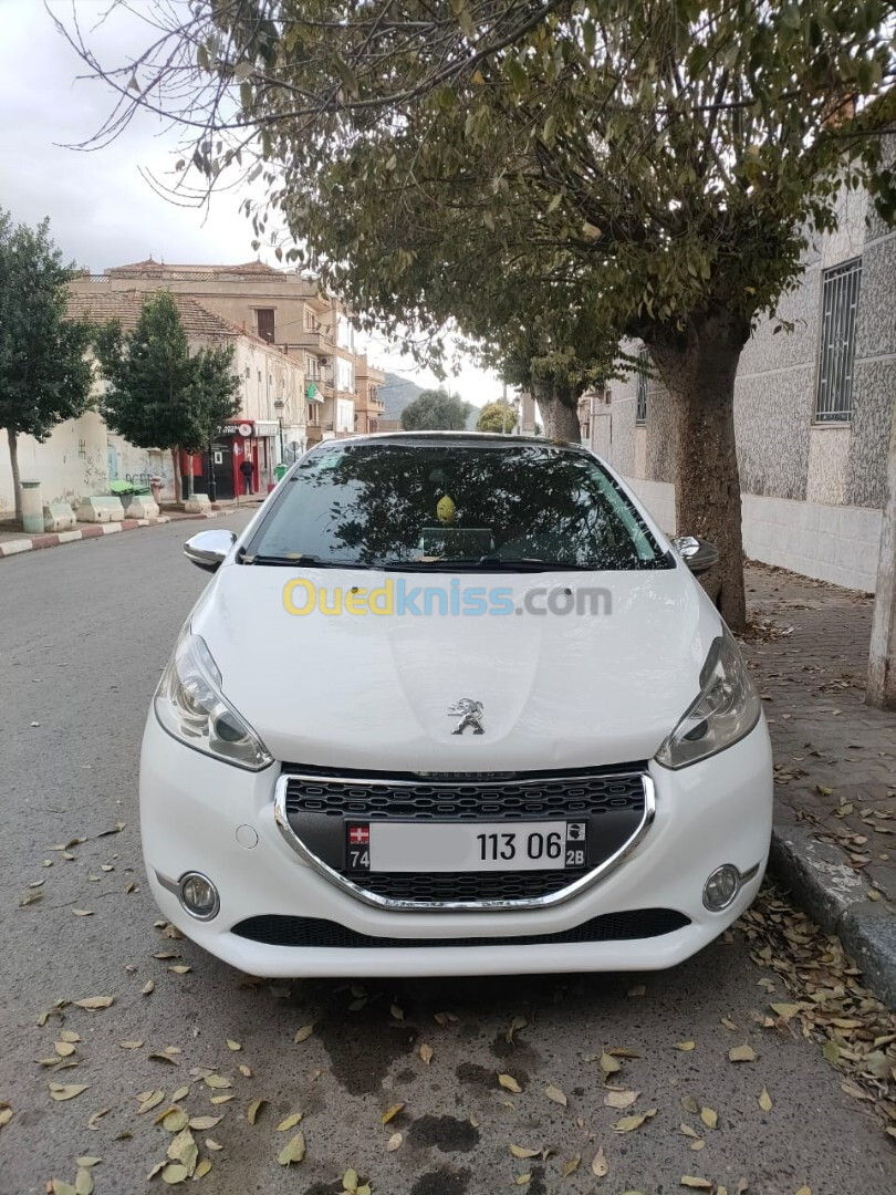 Peugeot 208 2013 Allure