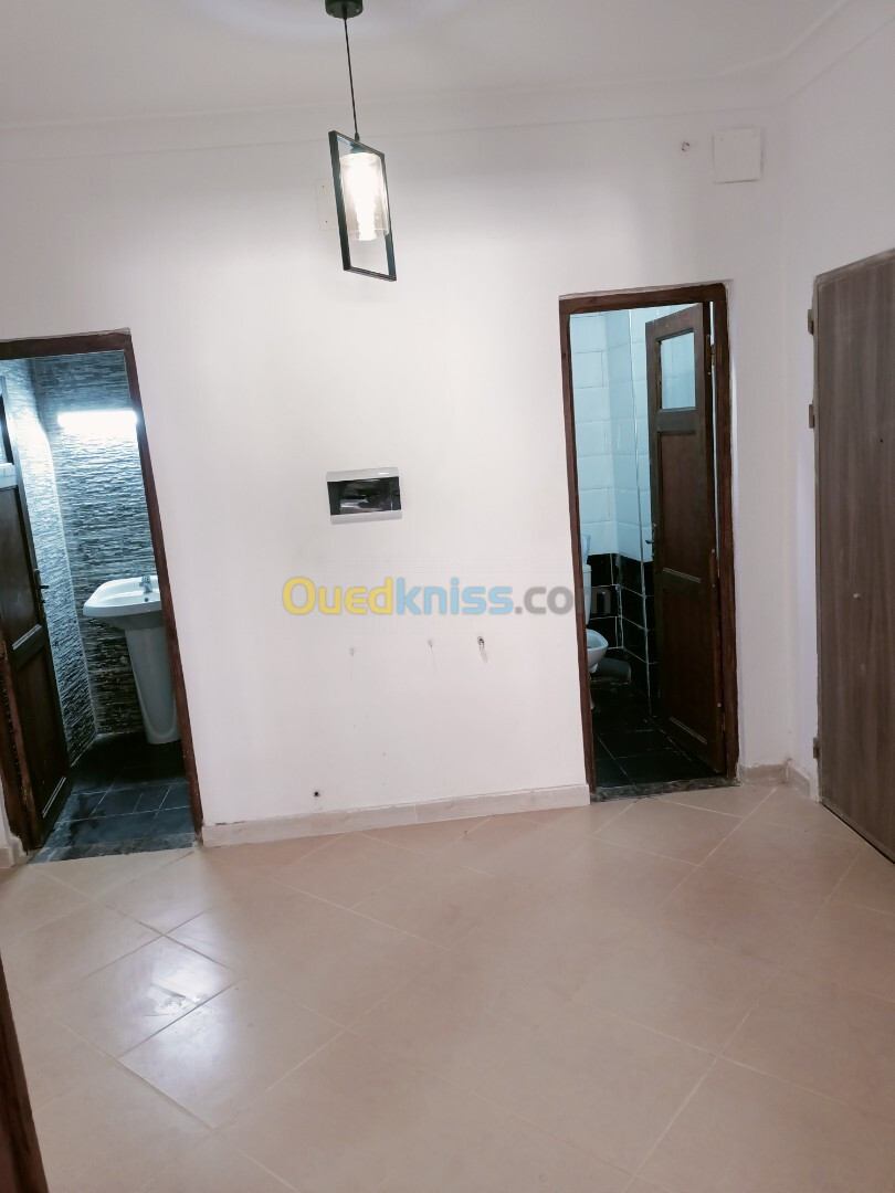 Location Appartement F3 Oran Bir el djir