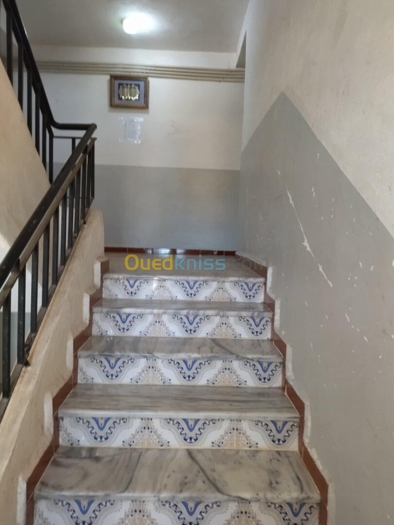 Vente Appartement F3 Alger Ain benian