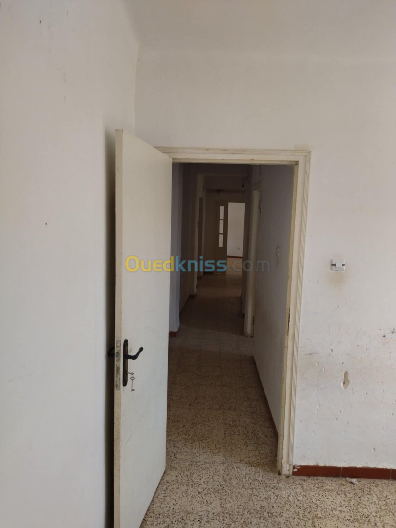 Vente Appartement F3 Alger Ain benian