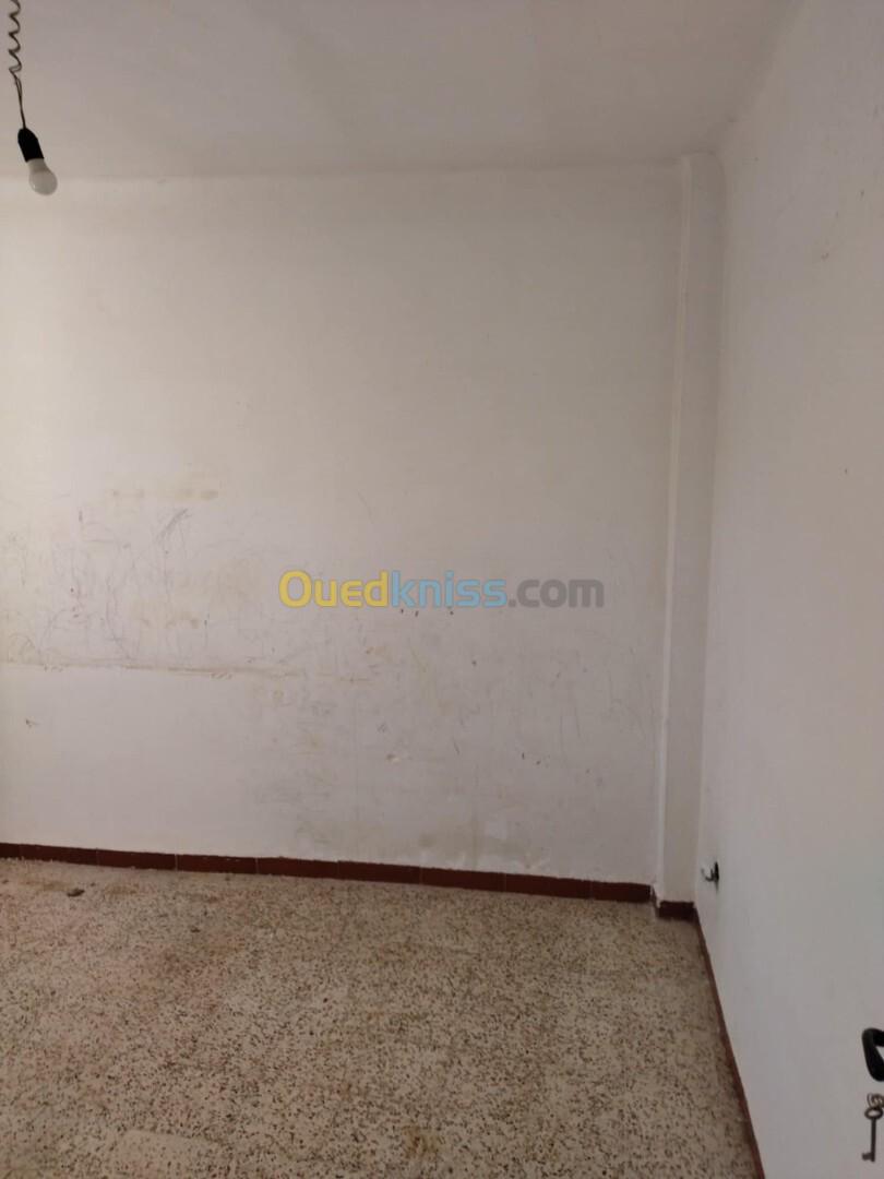 Vente Appartement F3 Alger Ain benian