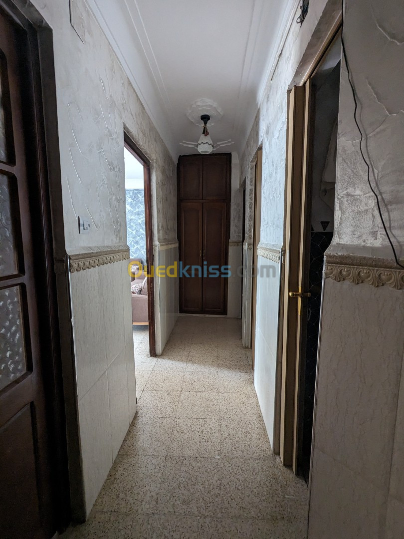 Echange Appartement F4 Alger Reghaia