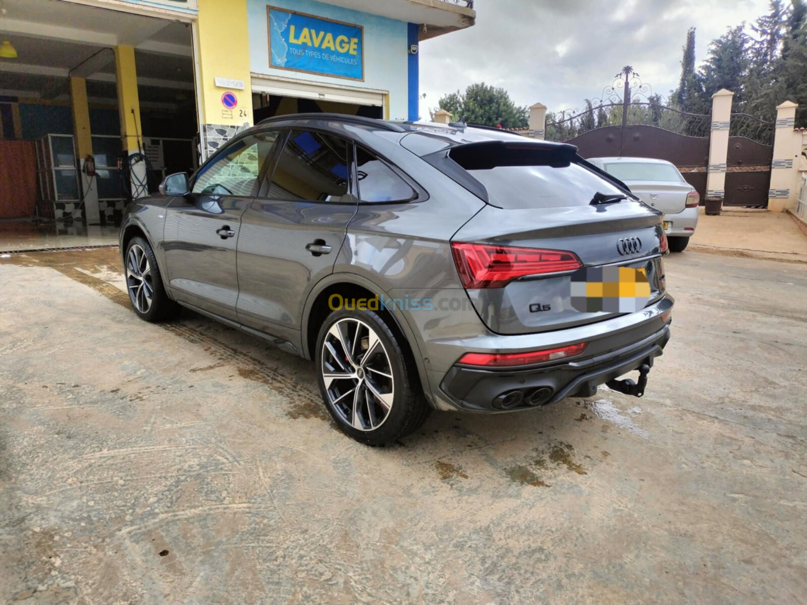 Audi Q3 2023 S Line (facelift)