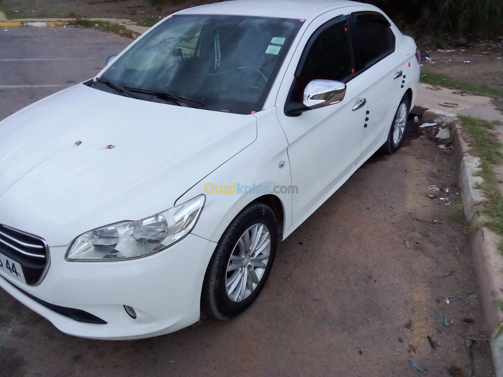 Peugeot 301 2015 301